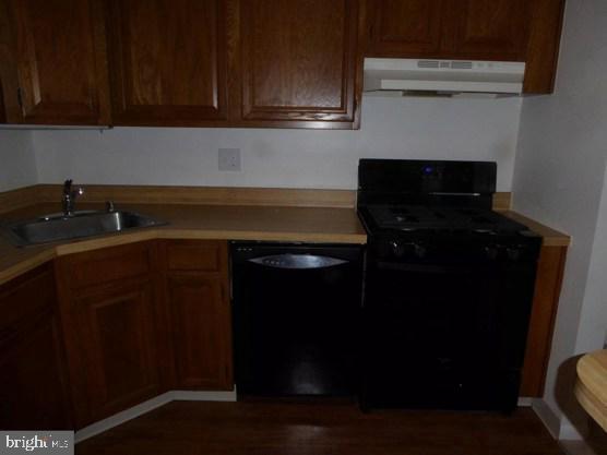 1427 NORTHGATE SQ #27/12B, RESTON, Virginia 20190, 2 Bedrooms Bedrooms, ,2 BathroomsBathrooms,Residential,For sale,1427 NORTHGATE SQ #27/12B,VAFX2274162 MLS # VAFX2274162
