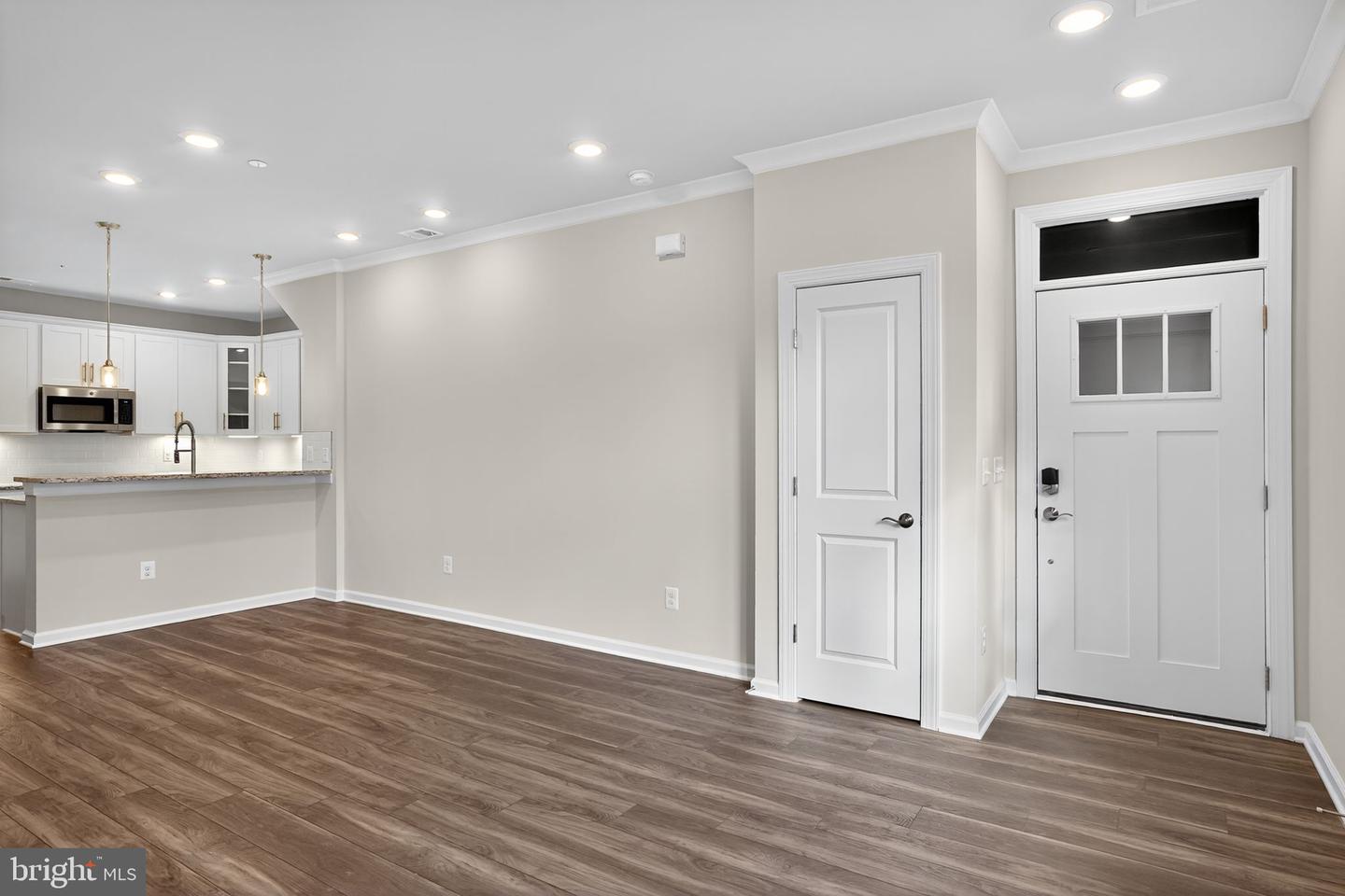 45087 CAPPAMORE TER, STERLING, Virginia 20166, 3 Bedrooms Bedrooms, ,2 BathroomsBathrooms,Residential,For sale,45087 CAPPAMORE TER,VALO2108820 MLS # VALO2108820