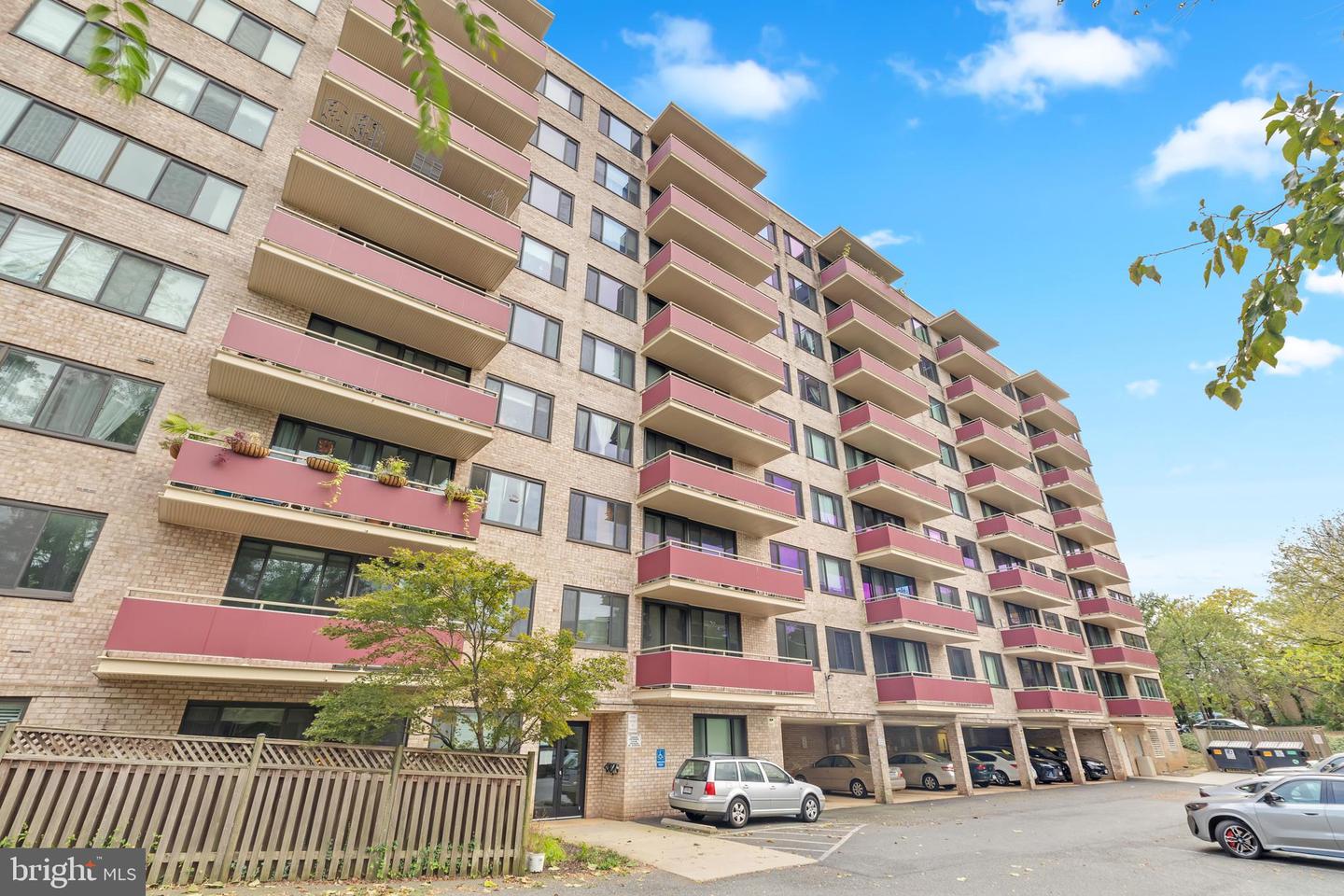 4201 CHERRY HILL RD #504, ARLINGTON, Virginia 22207, 1 Bedroom Bedrooms, ,1 BathroomBathrooms,Residential,For sale,4201 CHERRY HILL RD #504,VAAR2064866 MLS # VAAR2064866