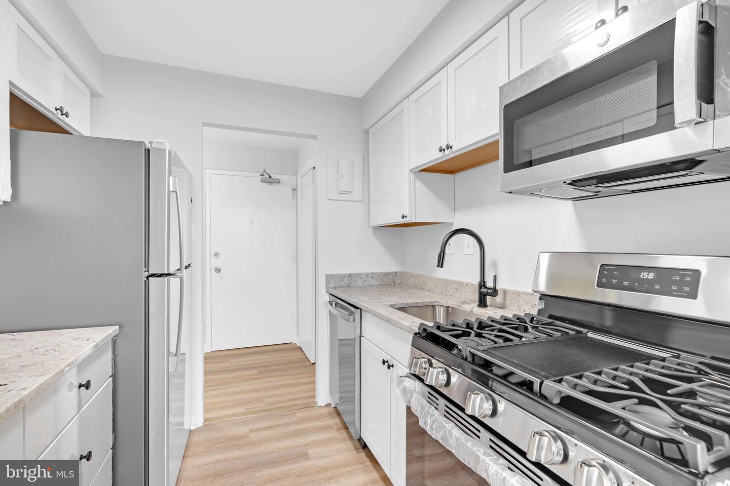 4201 CHERRY HILL RD #504, ARLINGTON, Virginia 22207, 1 Bedroom Bedrooms, ,1 BathroomBathrooms,Residential,For sale,4201 CHERRY HILL RD #504,VAAR2064866 MLS # VAAR2064866