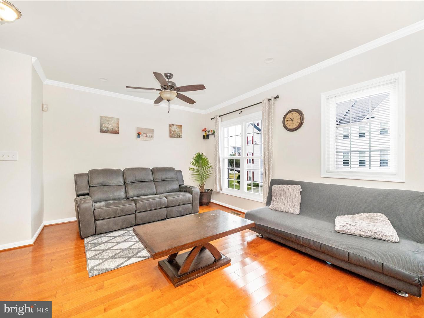 2522 LOGAN WOOD DR, HERNDON, Virginia 20171, 2 Bedrooms Bedrooms, ,2 BathroomsBathrooms,Residential,For sale,2522 LOGAN WOOD DR,VAFX2274168 MLS # VAFX2274168