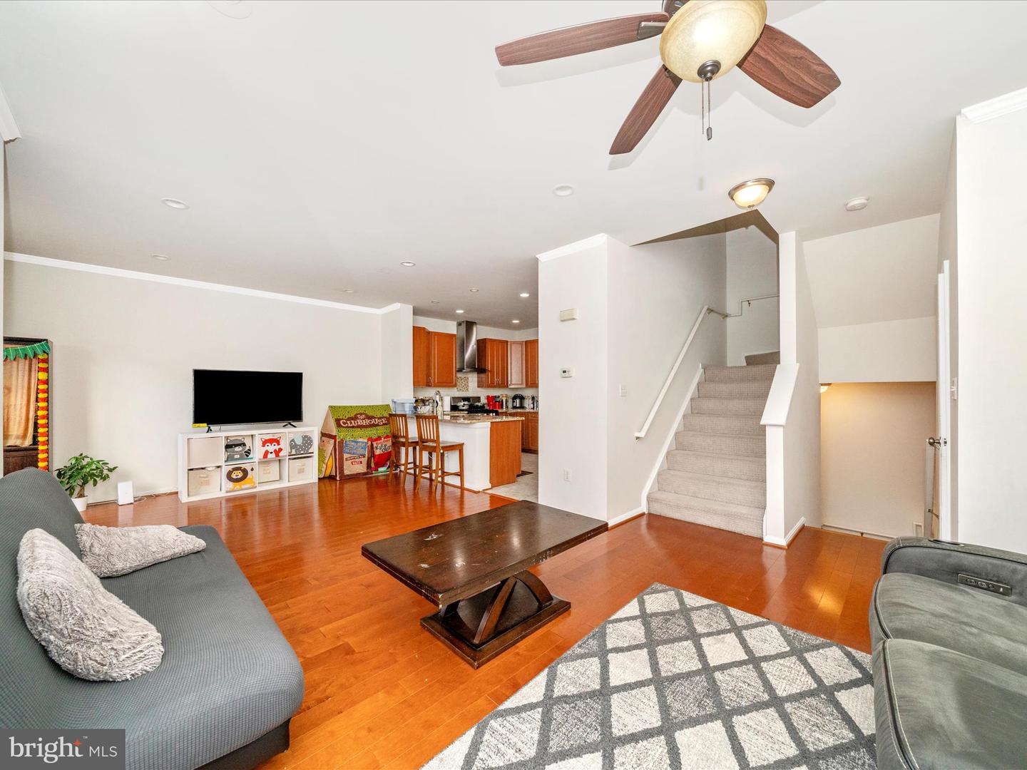 2522 LOGAN WOOD DR, HERNDON, Virginia 20171, 2 Bedrooms Bedrooms, ,2 BathroomsBathrooms,Residential,For sale,2522 LOGAN WOOD DR,VAFX2274168 MLS # VAFX2274168