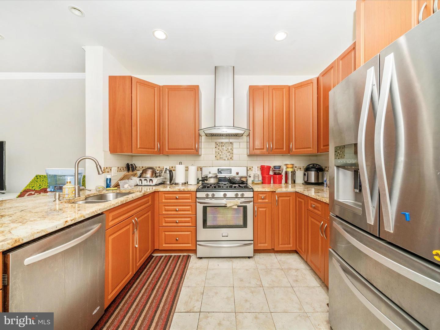 2522 LOGAN WOOD DR, HERNDON, Virginia 20171, 2 Bedrooms Bedrooms, ,2 BathroomsBathrooms,Residential,For sale,2522 LOGAN WOOD DR,VAFX2274168 MLS # VAFX2274168