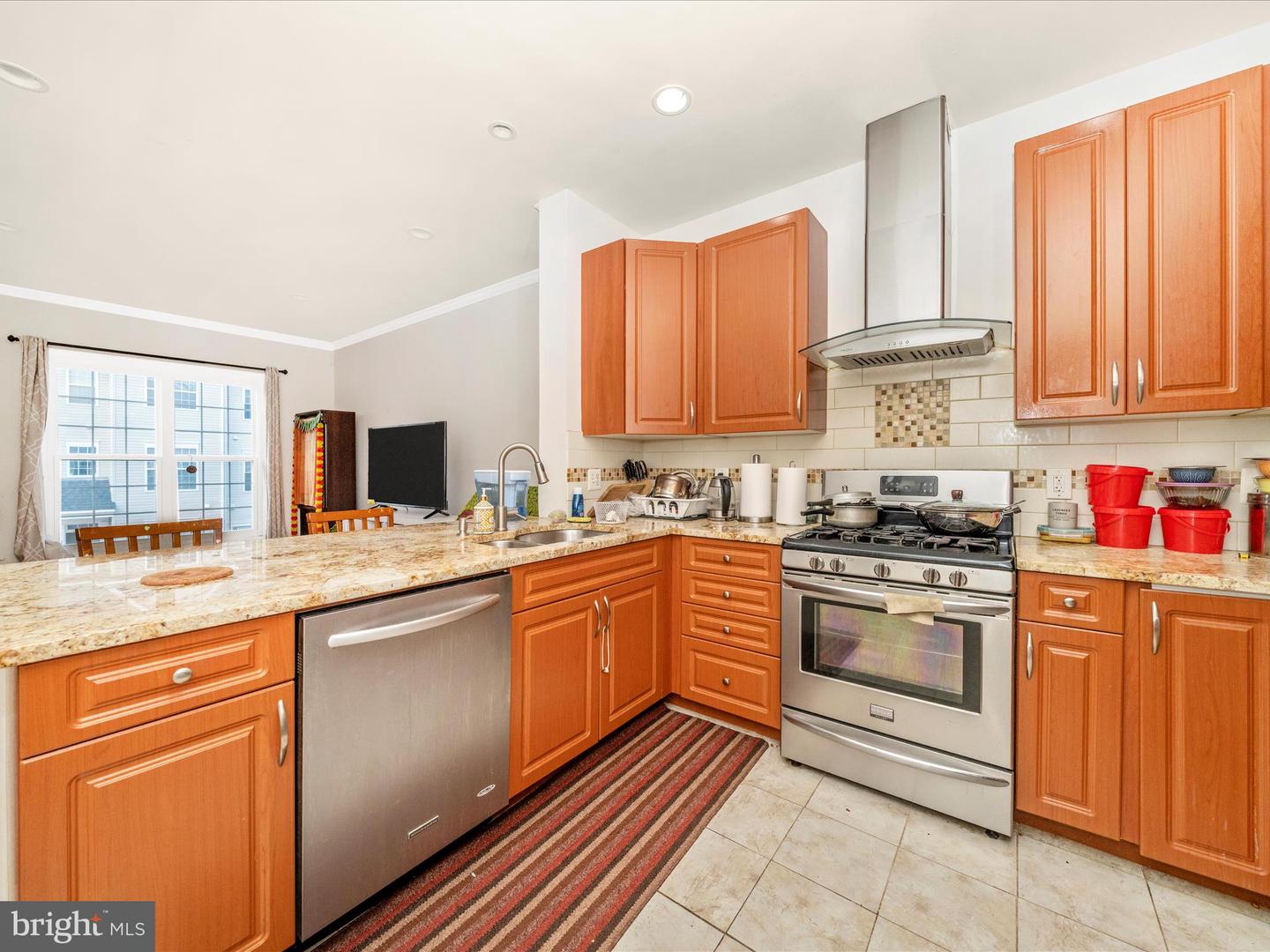 2522 LOGAN WOOD DR, HERNDON, Virginia 20171, 2 Bedrooms Bedrooms, ,2 BathroomsBathrooms,Residential,For sale,2522 LOGAN WOOD DR,VAFX2274168 MLS # VAFX2274168