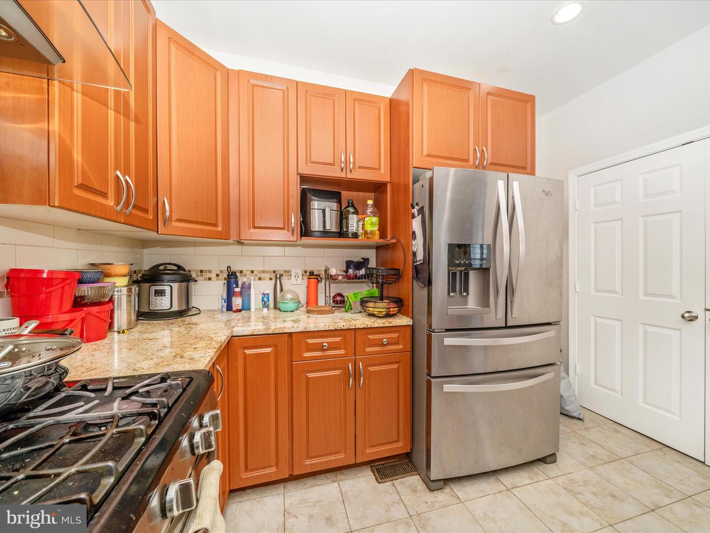 2522 LOGAN WOOD DR, HERNDON, Virginia 20171, 2 Bedrooms Bedrooms, ,2 BathroomsBathrooms,Residential,For sale,2522 LOGAN WOOD DR,VAFX2274168 MLS # VAFX2274168
