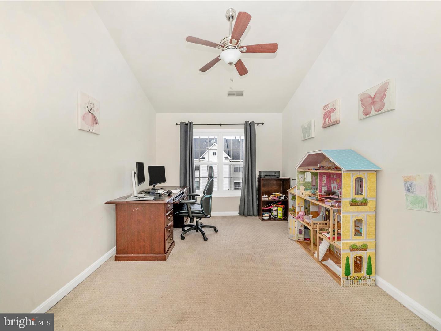 2522 LOGAN WOOD DR, HERNDON, Virginia 20171, 2 Bedrooms Bedrooms, ,2 BathroomsBathrooms,Residential,For sale,2522 LOGAN WOOD DR,VAFX2274168 MLS # VAFX2274168