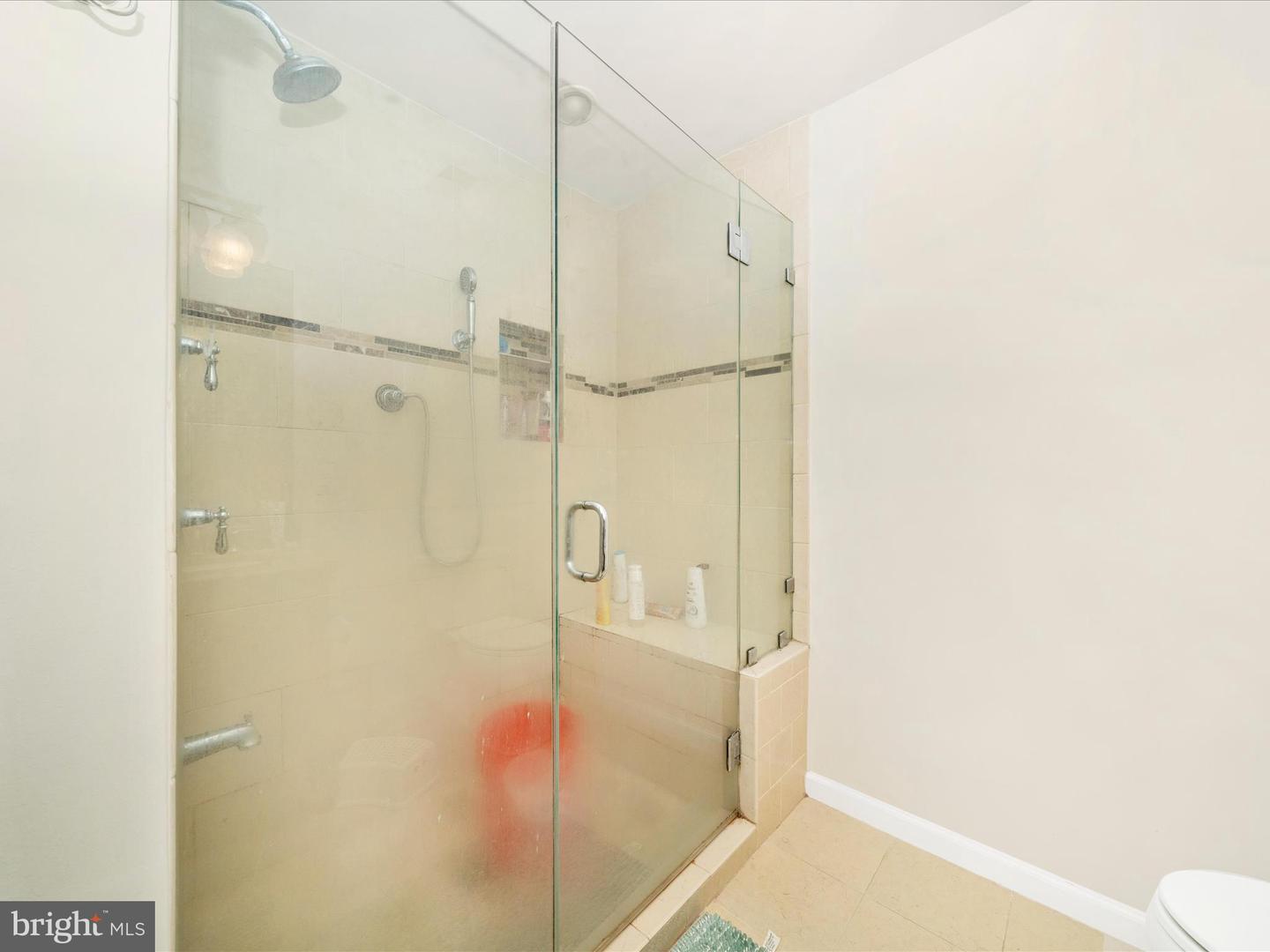 2522 LOGAN WOOD DR, HERNDON, Virginia 20171, 2 Bedrooms Bedrooms, ,2 BathroomsBathrooms,Residential,For sale,2522 LOGAN WOOD DR,VAFX2274168 MLS # VAFX2274168