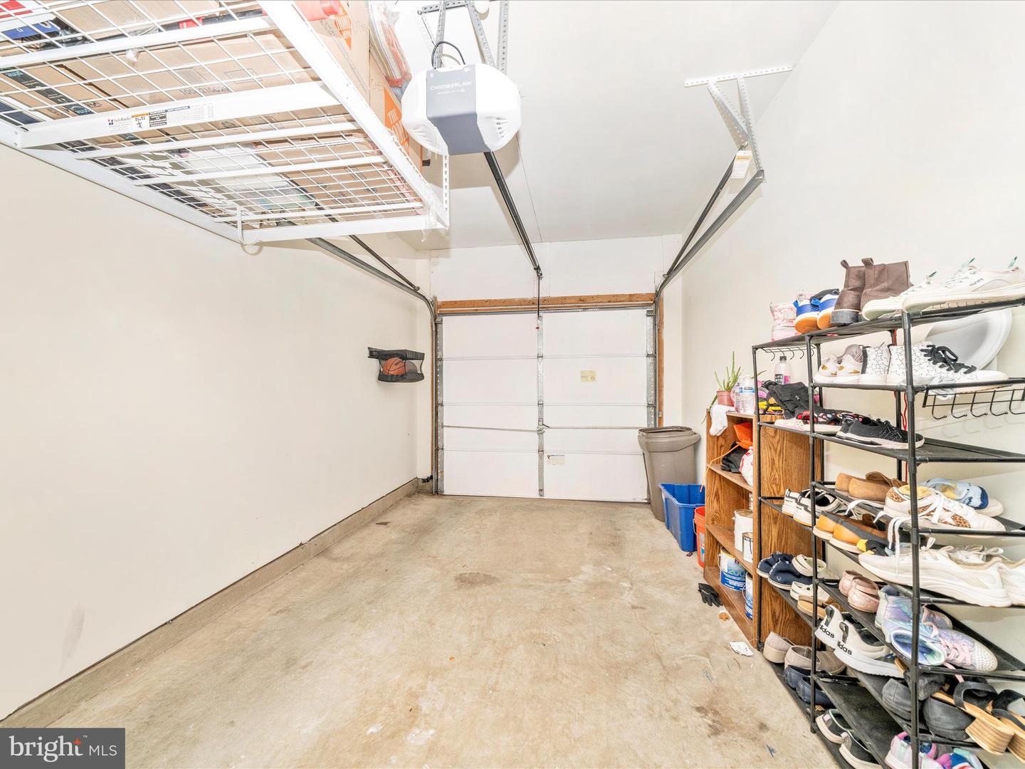 2522 LOGAN WOOD DR, HERNDON, Virginia 20171, 2 Bedrooms Bedrooms, ,2 BathroomsBathrooms,Residential,For sale,2522 LOGAN WOOD DR,VAFX2274168 MLS # VAFX2274168