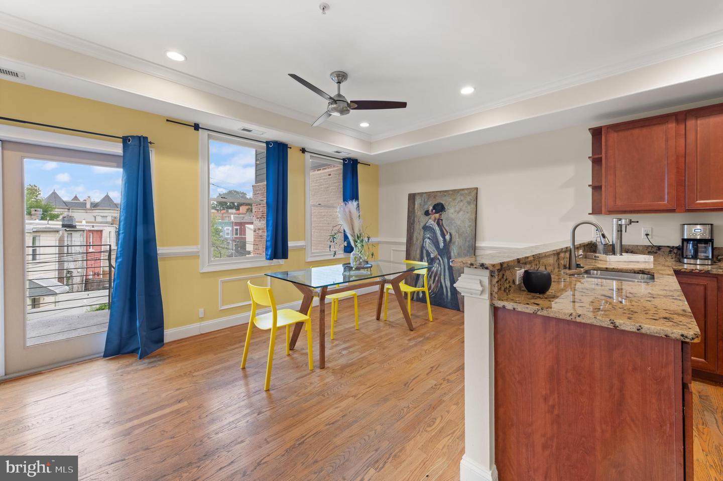 1645 NEW JERSEY AVE NW #2, WASHINGTON, District Of Columbia 20001, 3 Bedrooms Bedrooms, ,2 BathroomsBathrooms,Residential,For sale,1645 NEW JERSEY AVE NW #2,DCDC2226910 MLS # DCDC2226910