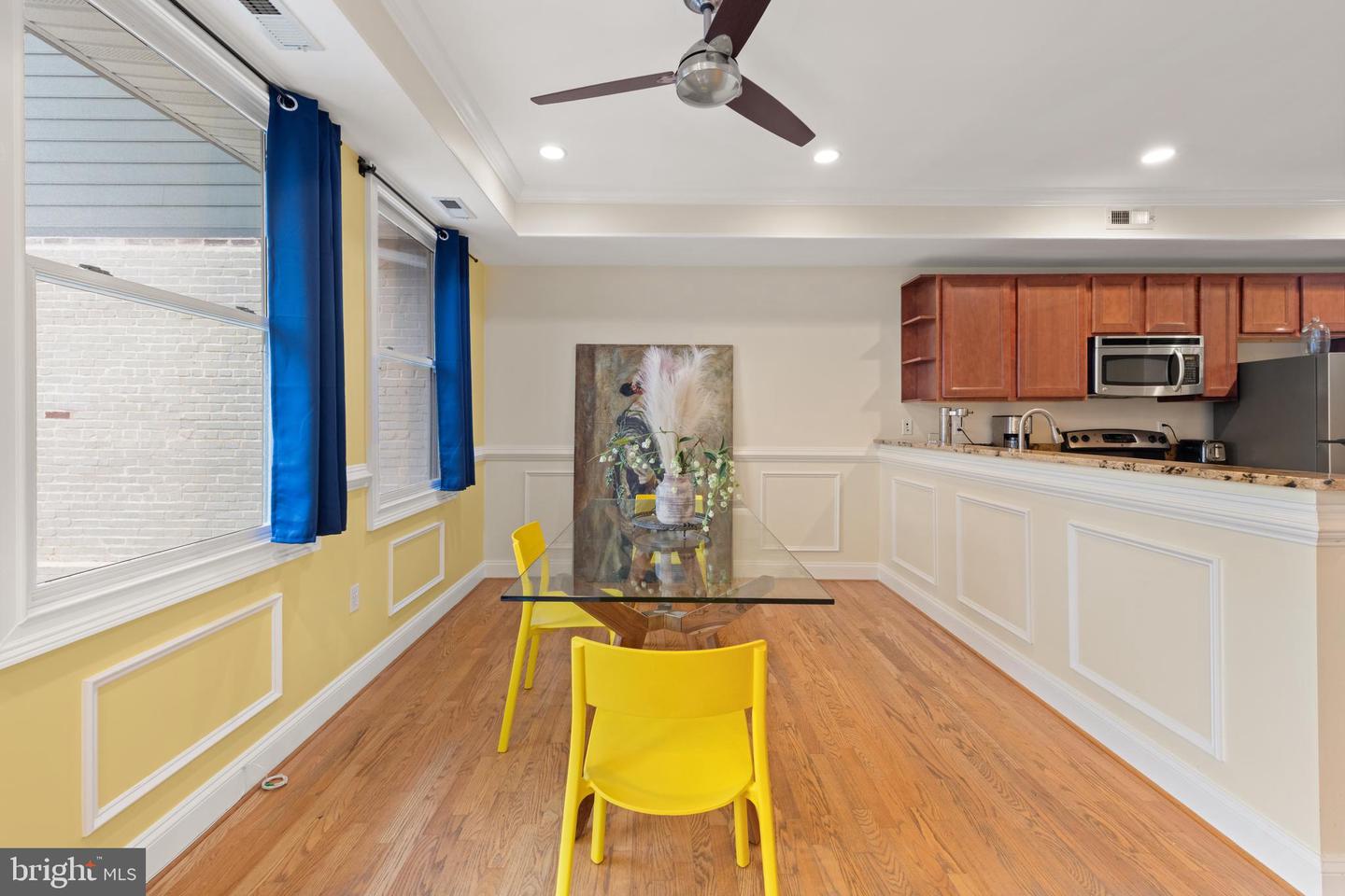 1645 NEW JERSEY AVE NW #2, WASHINGTON, District Of Columbia 20001, 3 Bedrooms Bedrooms, ,2 BathroomsBathrooms,Residential,For sale,1645 NEW JERSEY AVE NW #2,DCDC2226910 MLS # DCDC2226910