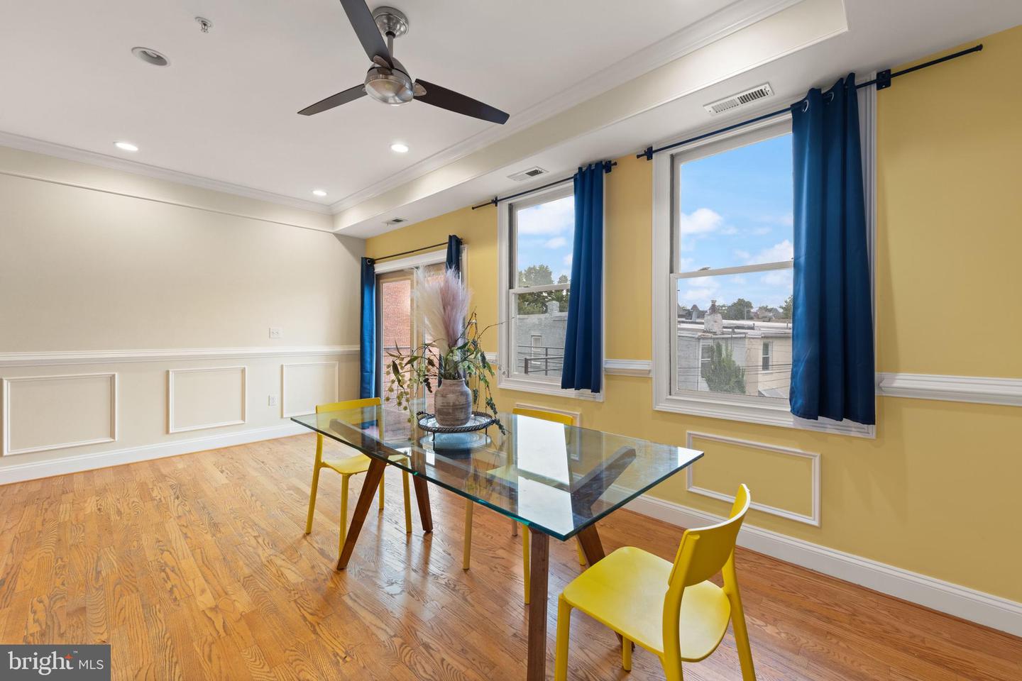 1645 NEW JERSEY AVE NW #2, WASHINGTON, District Of Columbia 20001, 3 Bedrooms Bedrooms, ,2 BathroomsBathrooms,Residential,For sale,1645 NEW JERSEY AVE NW #2,DCDC2226910 MLS # DCDC2226910
