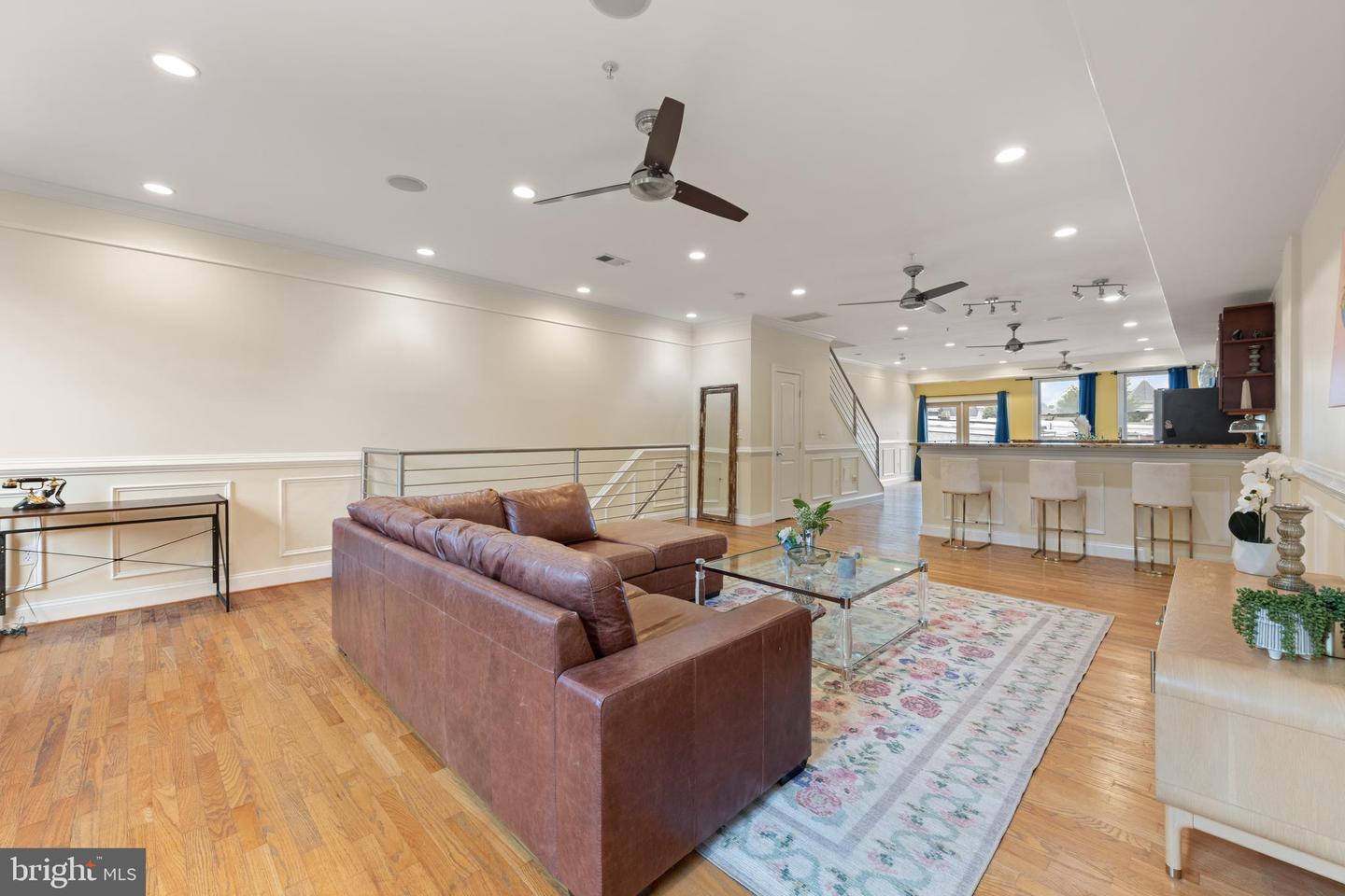 1645 NEW JERSEY AVE NW #2, WASHINGTON, District Of Columbia 20001, 3 Bedrooms Bedrooms, ,2 BathroomsBathrooms,Residential,For sale,1645 NEW JERSEY AVE NW #2,DCDC2226910 MLS # DCDC2226910