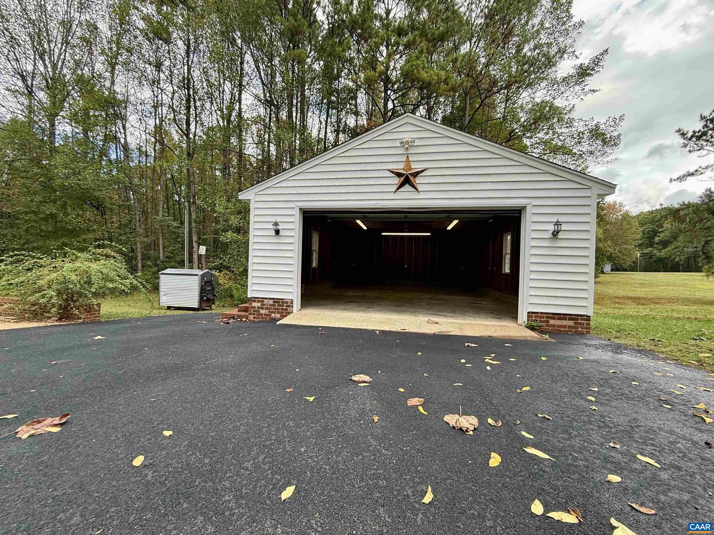 14007 SPRING RD, MONTPELIER, Virginia 23192, 4 Bedrooms Bedrooms, ,2 BathroomsBathrooms,Residential,For sale,14007 SPRING RD,669963 MLS # 669963