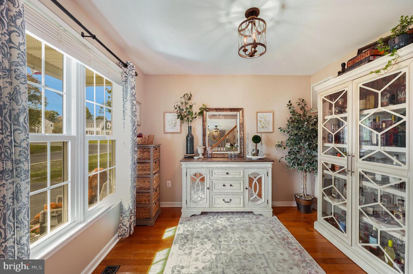 9811 ELM ST, FREDERICKSBURG, Virginia 22407, 3 Bedrooms Bedrooms, ,2 BathroomsBathrooms,Residential,For sale,9811 ELM ST,VASP2036890 MLS # VASP2036890