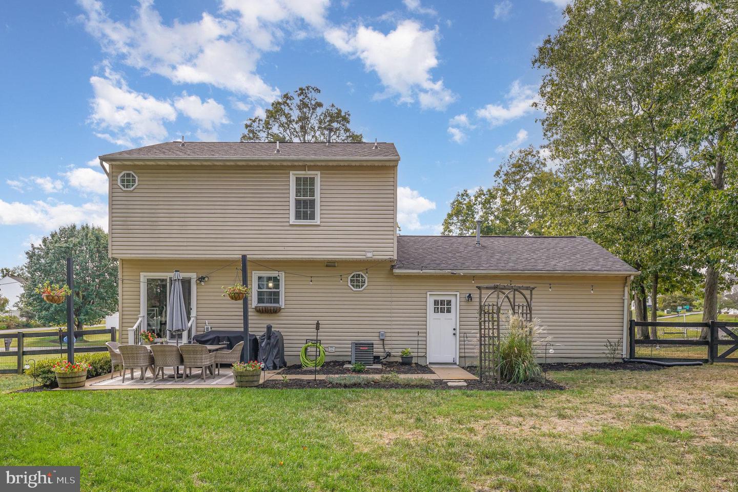 9811 ELM ST, FREDERICKSBURG, Virginia 22407, 3 Bedrooms Bedrooms, ,2 BathroomsBathrooms,Residential,For sale,9811 ELM ST,VASP2036890 MLS # VASP2036890