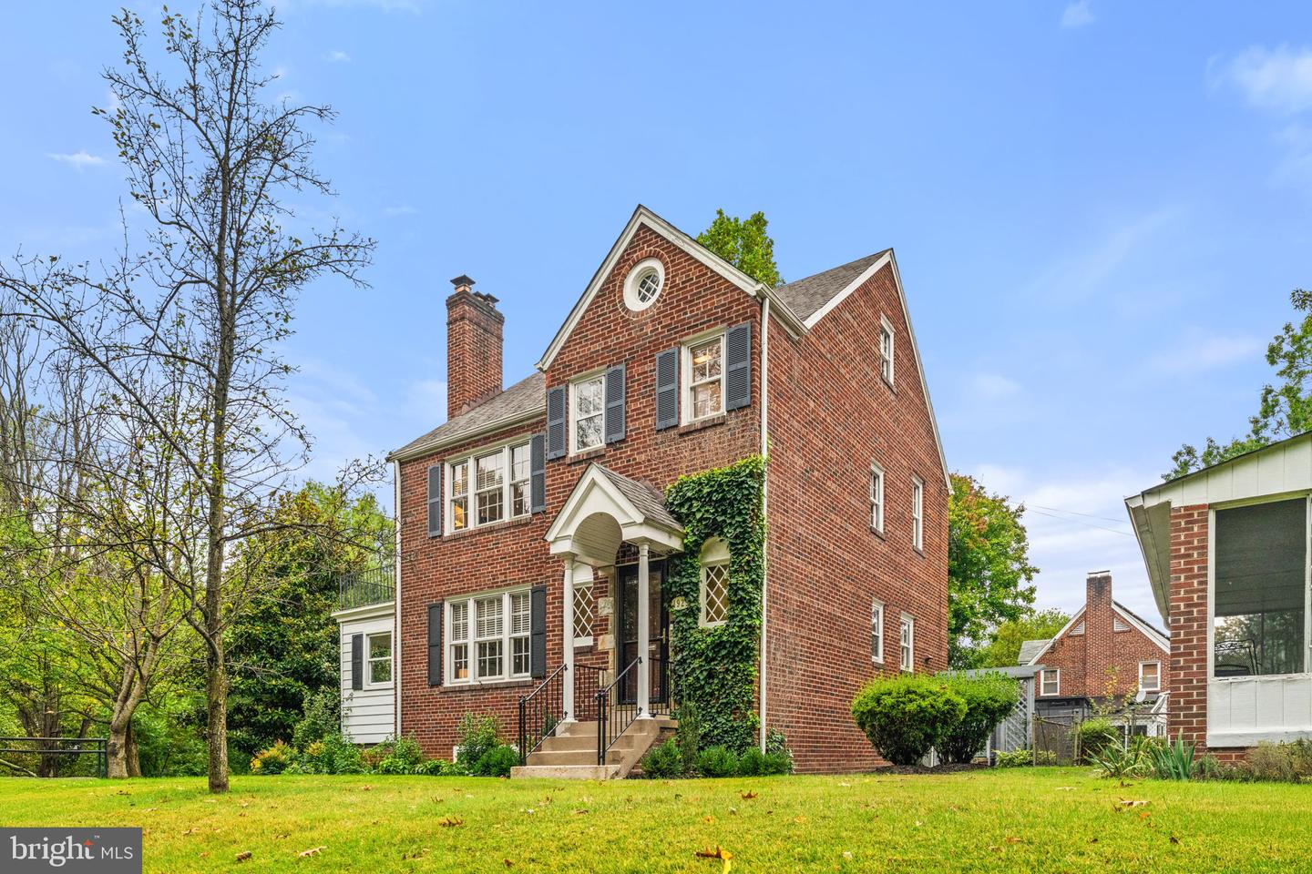 1929 33RD ST SE, WASHINGTON, District Of Columbia 20020, 4 Bedrooms Bedrooms, ,3 BathroomsBathrooms,Residential,For sale,1929 33RD ST SE,DCDC2226936 MLS # DCDC2226936