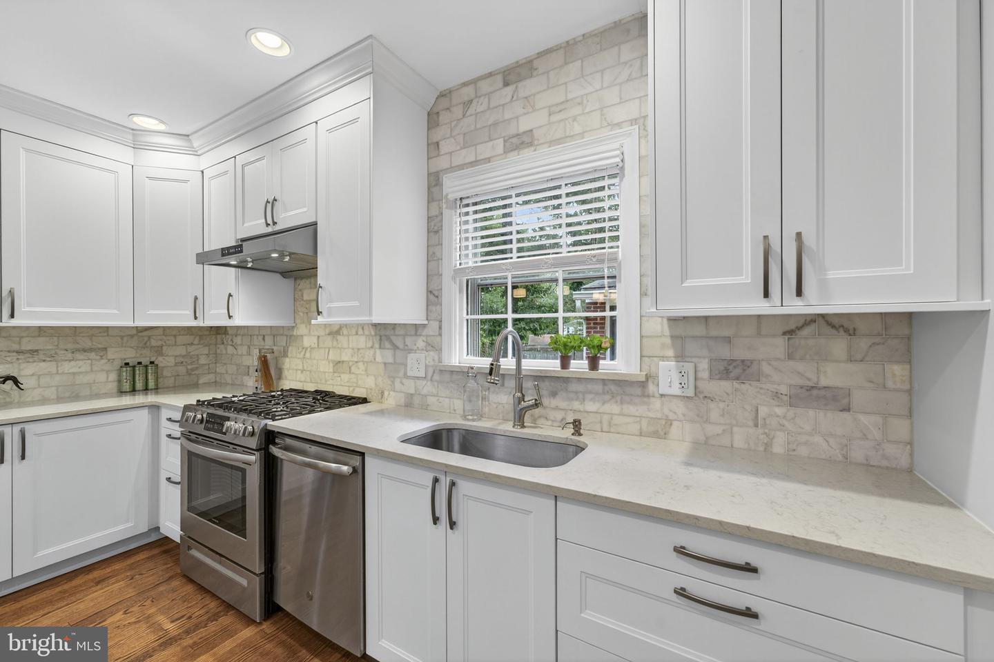 1929 33RD ST SE, WASHINGTON, District Of Columbia 20020, 4 Bedrooms Bedrooms, ,3 BathroomsBathrooms,Residential,For sale,1929 33RD ST SE,DCDC2226936 MLS # DCDC2226936