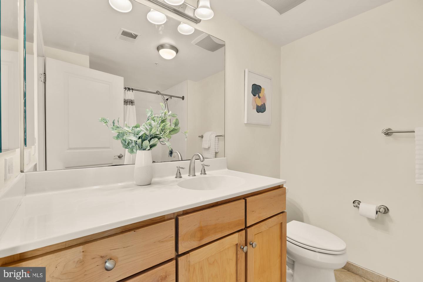 1117 10TH ST NW #908, WASHINGTON, District Of Columbia 20001, 1 Bedroom Bedrooms, ,1 BathroomBathrooms,Residential,For sale,1117 10TH ST NW #908,DCDC2226938 MLS # DCDC2226938