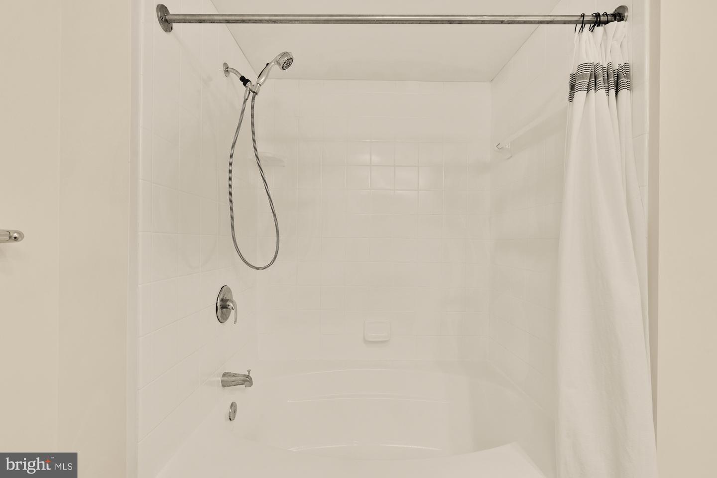 1117 10TH ST NW #908, WASHINGTON, District Of Columbia 20001, 1 Bedroom Bedrooms, ,1 BathroomBathrooms,Residential,For sale,1117 10TH ST NW #908,DCDC2226938 MLS # DCDC2226938