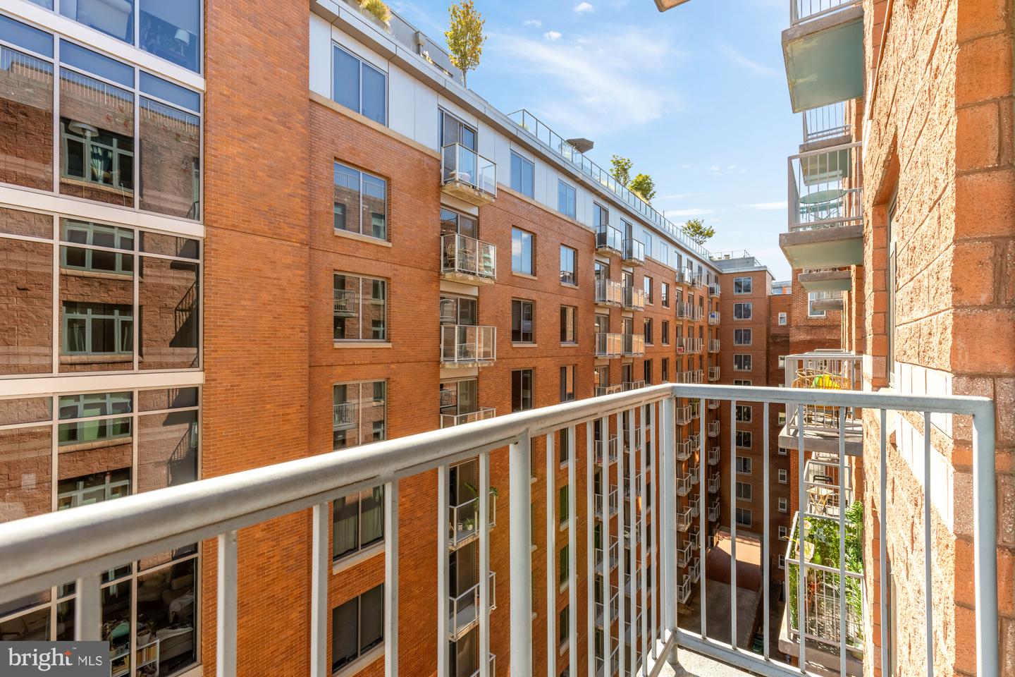 1117 10TH ST NW #908, WASHINGTON, District Of Columbia 20001, 1 Bedroom Bedrooms, ,1 BathroomBathrooms,Residential,For sale,1117 10TH ST NW #908,DCDC2226938 MLS # DCDC2226938