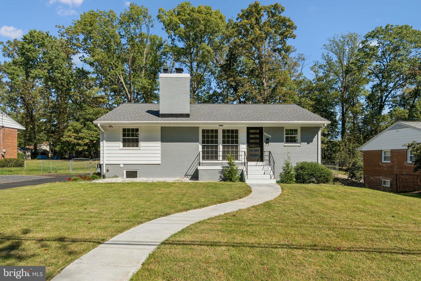 5953 LOWELL AVE, ALEXANDRIA, Virginia 22312, 4 Bedrooms Bedrooms, 11 Rooms Rooms,3 BathroomsBathrooms,Residential,For sale,5953 LOWELL AVE,VAAX2050780 MLS # VAAX2050780