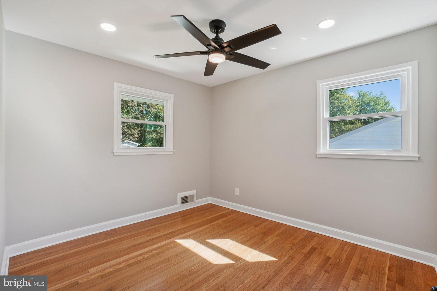 5953 LOWELL AVE, ALEXANDRIA, Virginia 22312, 4 Bedrooms Bedrooms, 11 Rooms Rooms,3 BathroomsBathrooms,Residential,For sale,5953 LOWELL AVE,VAAX2050780 MLS # VAAX2050780