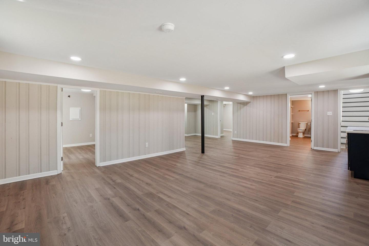 5953 LOWELL AVE, ALEXANDRIA, Virginia 22312, 4 Bedrooms Bedrooms, 11 Rooms Rooms,3 BathroomsBathrooms,Residential,For sale,5953 LOWELL AVE,VAAX2050780 MLS # VAAX2050780