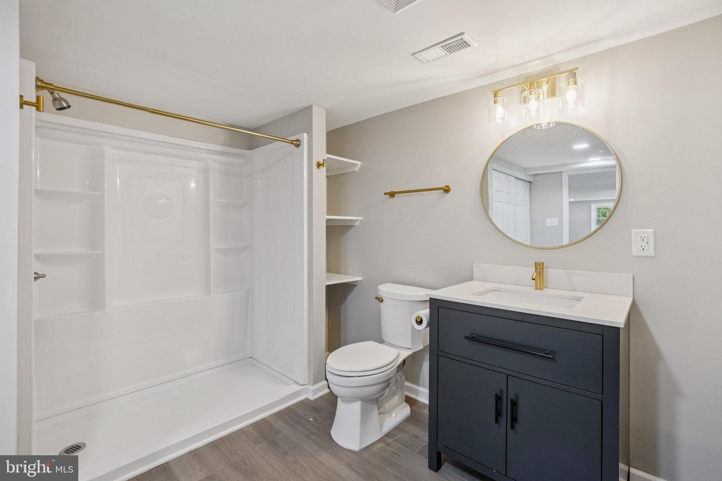 5953 LOWELL AVE, ALEXANDRIA, Virginia 22312, 4 Bedrooms Bedrooms, 11 Rooms Rooms,3 BathroomsBathrooms,Residential,For sale,5953 LOWELL AVE,VAAX2050780 MLS # VAAX2050780
