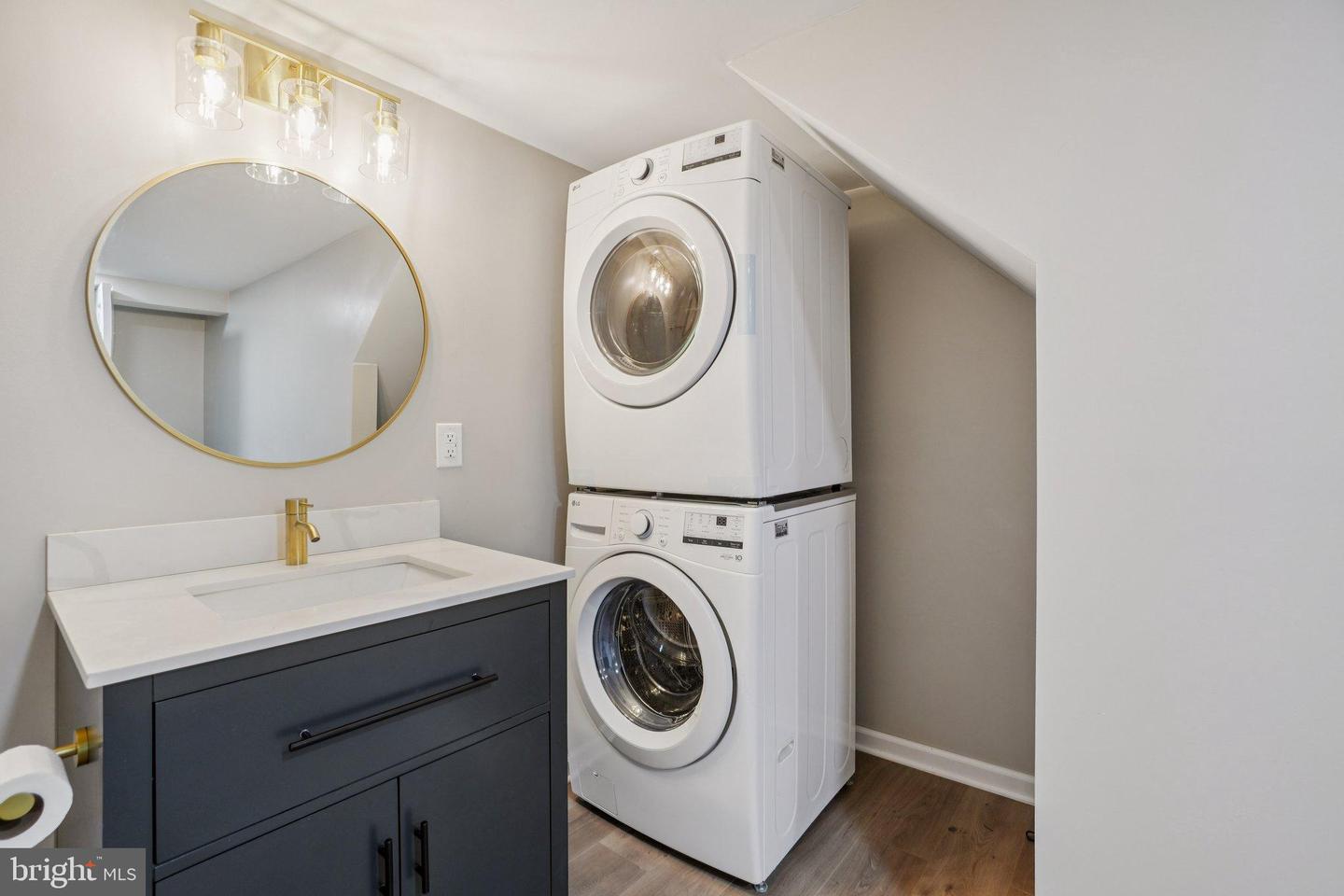 5953 LOWELL AVE, ALEXANDRIA, Virginia 22312, 4 Bedrooms Bedrooms, 11 Rooms Rooms,3 BathroomsBathrooms,Residential,For sale,5953 LOWELL AVE,VAAX2050780 MLS # VAAX2050780