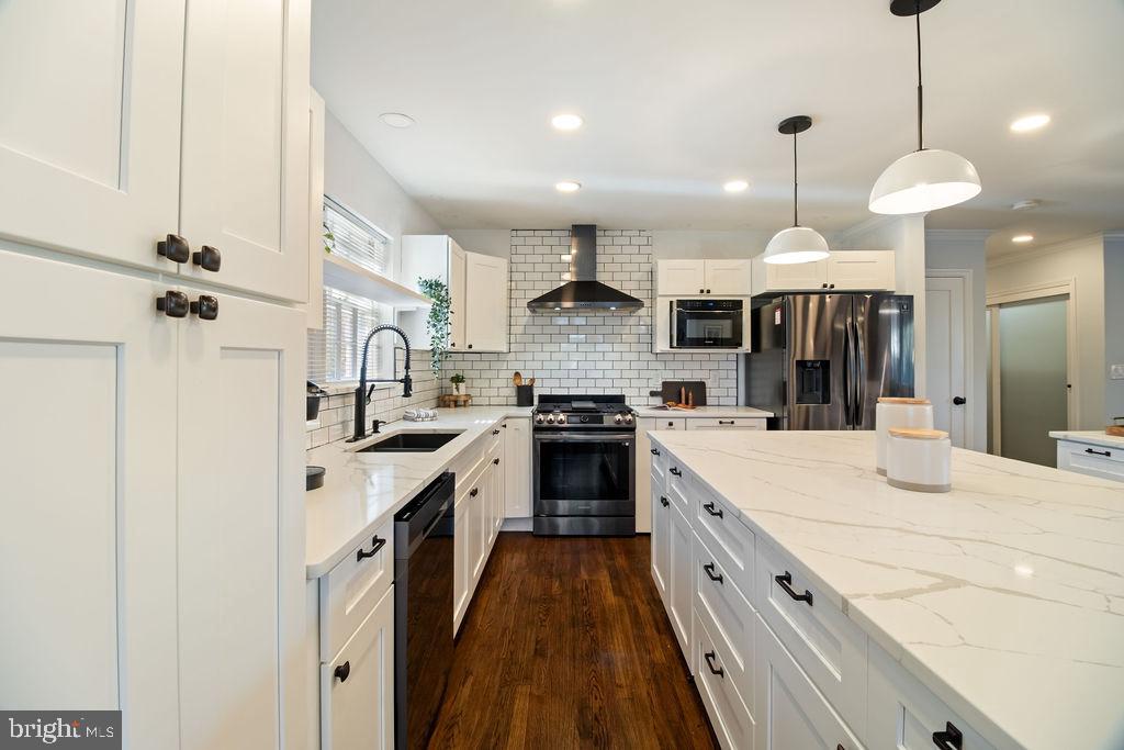 3100 N GLEBE RD, ARLINGTON, Virginia 22207, 7 Bedrooms Bedrooms, ,6 BathroomsBathrooms,Residential,For sale,3100 N GLEBE RD,VAAR2064890 MLS # VAAR2064890