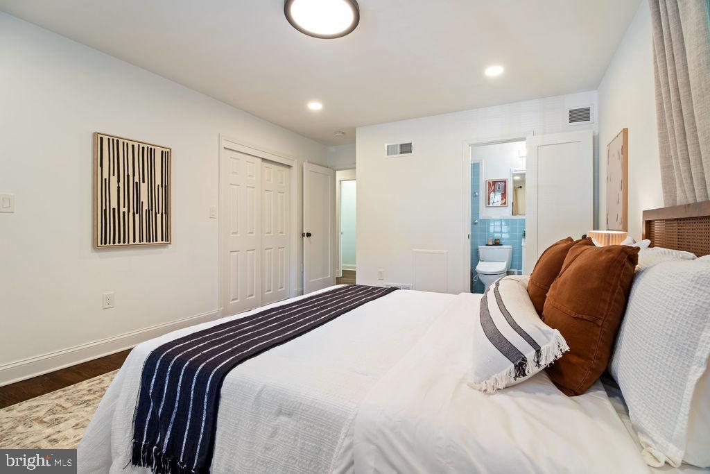3100 N GLEBE RD, ARLINGTON, Virginia 22207, 7 Bedrooms Bedrooms, ,6 BathroomsBathrooms,Residential,For sale,3100 N GLEBE RD,VAAR2064890 MLS # VAAR2064890