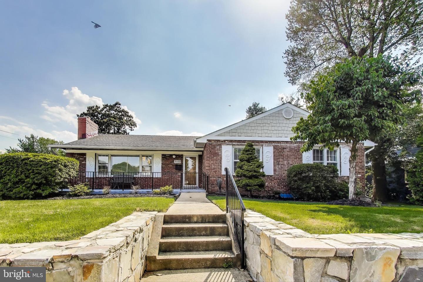 3100 N GLEBE RD, ARLINGTON, Virginia 22207, 7 Bedrooms Bedrooms, ,6 BathroomsBathrooms,Residential,For sale,3100 N GLEBE RD,VAAR2064890 MLS # VAAR2064890