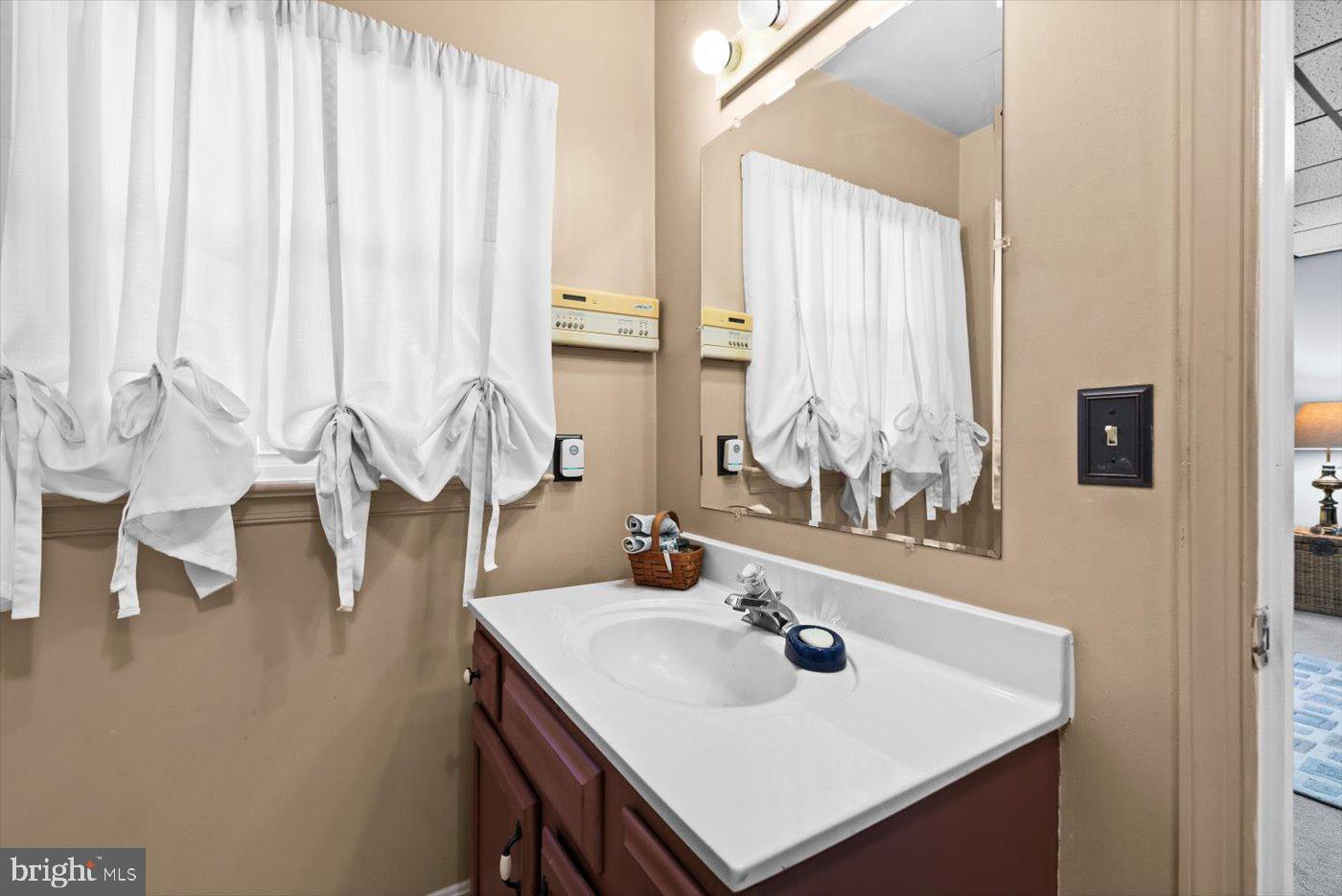 3908 DORAN RD, FREDERICKSBURG, Virginia 22407, 4 Bedrooms Bedrooms, ,3 BathroomsBathrooms,Residential,For sale,3908 DORAN RD,VASP2036892 MLS # VASP2036892