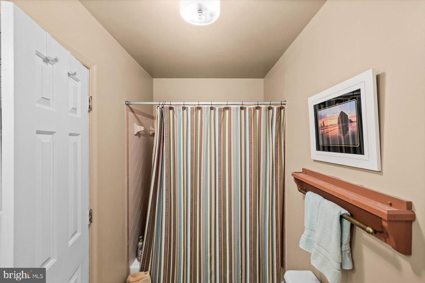 3908 DORAN RD, FREDERICKSBURG, Virginia 22407, 4 Bedrooms Bedrooms, ,3 BathroomsBathrooms,Residential,For sale,3908 DORAN RD,VASP2036892 MLS # VASP2036892