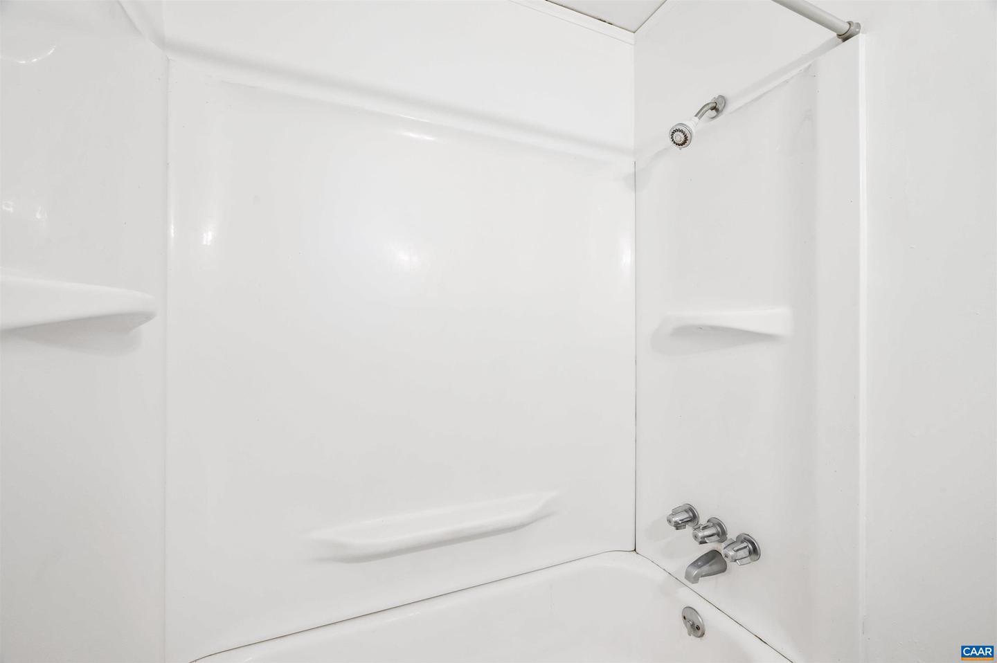 2302 SUMMIT RD, CHARLOTTESVILLE, Virginia 22901, 3 Bedrooms Bedrooms, ,1 BathroomBathrooms,Residential,For sale,2302 SUMMIT RD,669979 MLS # 669979