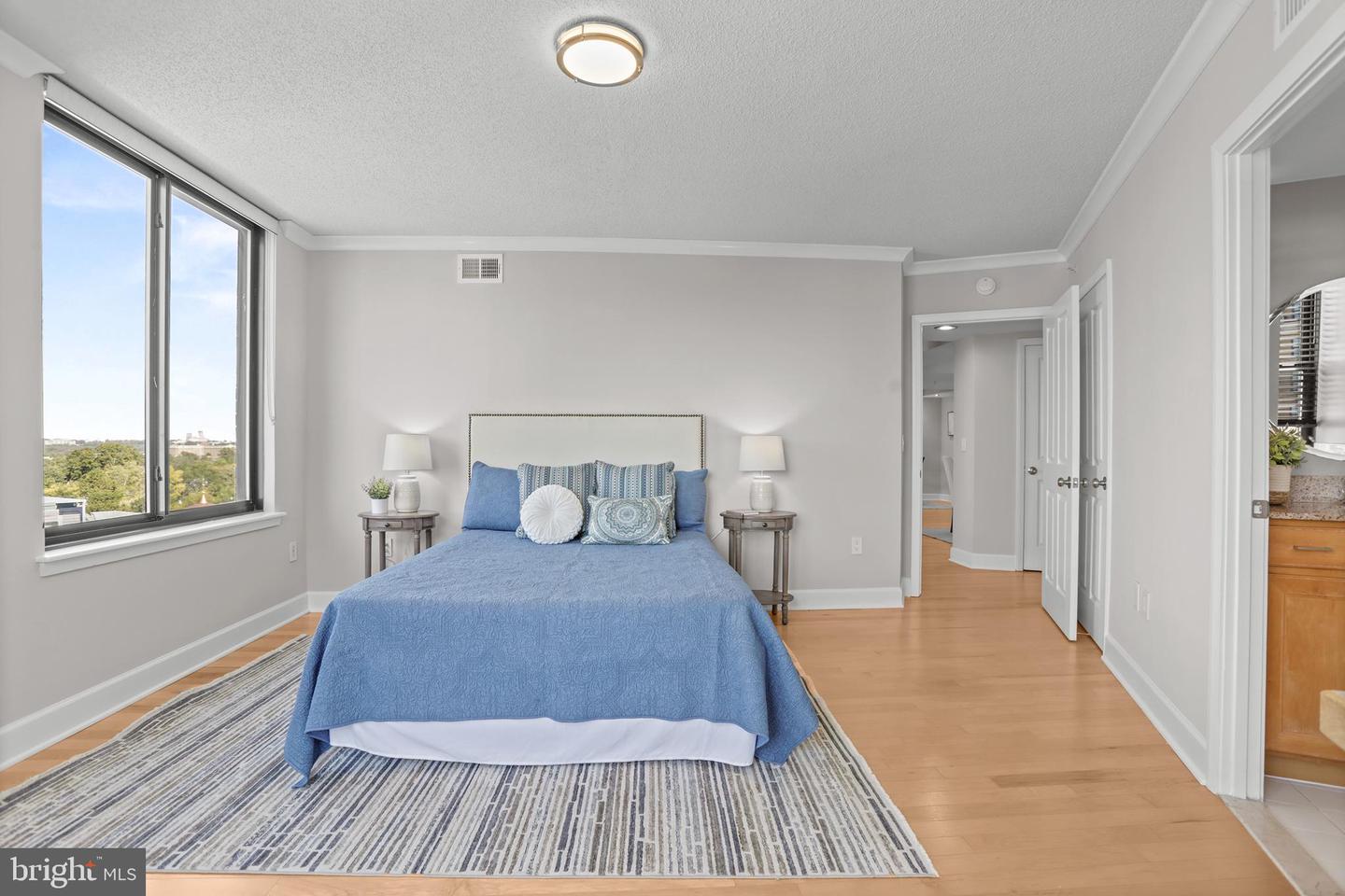1220 N FILLMORE ST #602, ARLINGTON, Virginia 22201, 2 Bedrooms Bedrooms, ,2 BathroomsBathrooms,Residential,For sale,1220 N FILLMORE ST #602,VAAR2064896 MLS # VAAR2064896