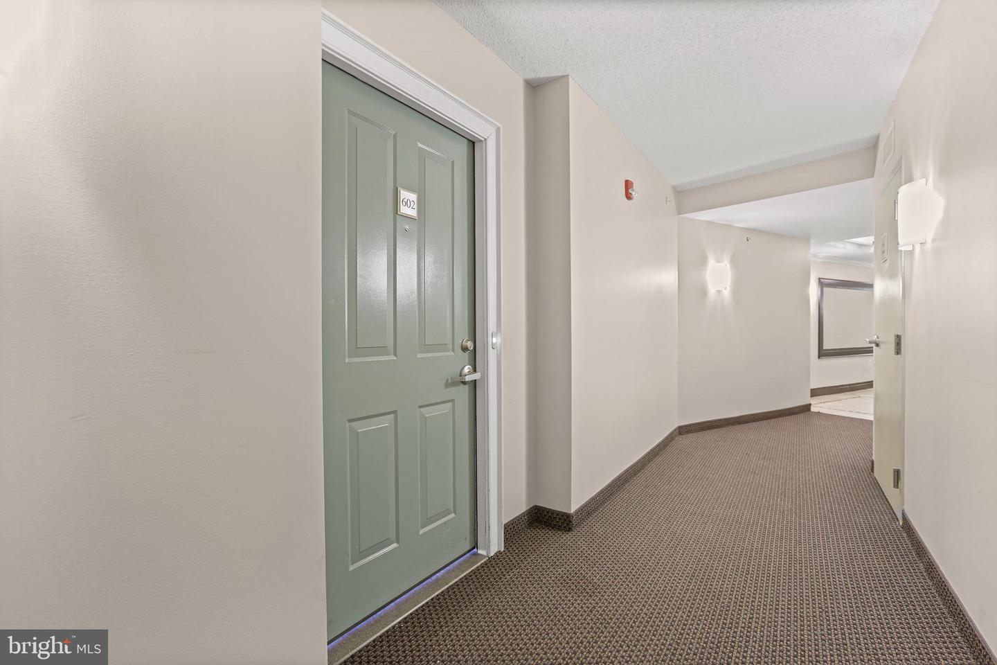 1220 N FILLMORE ST #602, ARLINGTON, Virginia 22201, 2 Bedrooms Bedrooms, ,2 BathroomsBathrooms,Residential,For sale,1220 N FILLMORE ST #602,VAAR2064896 MLS # VAAR2064896