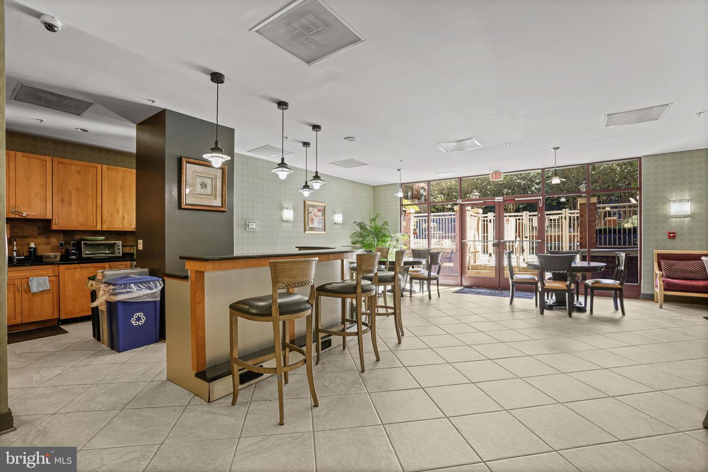 1220 N FILLMORE ST #602, ARLINGTON, Virginia 22201, 2 Bedrooms Bedrooms, ,2 BathroomsBathrooms,Residential,For sale,1220 N FILLMORE ST #602,VAAR2064896 MLS # VAAR2064896