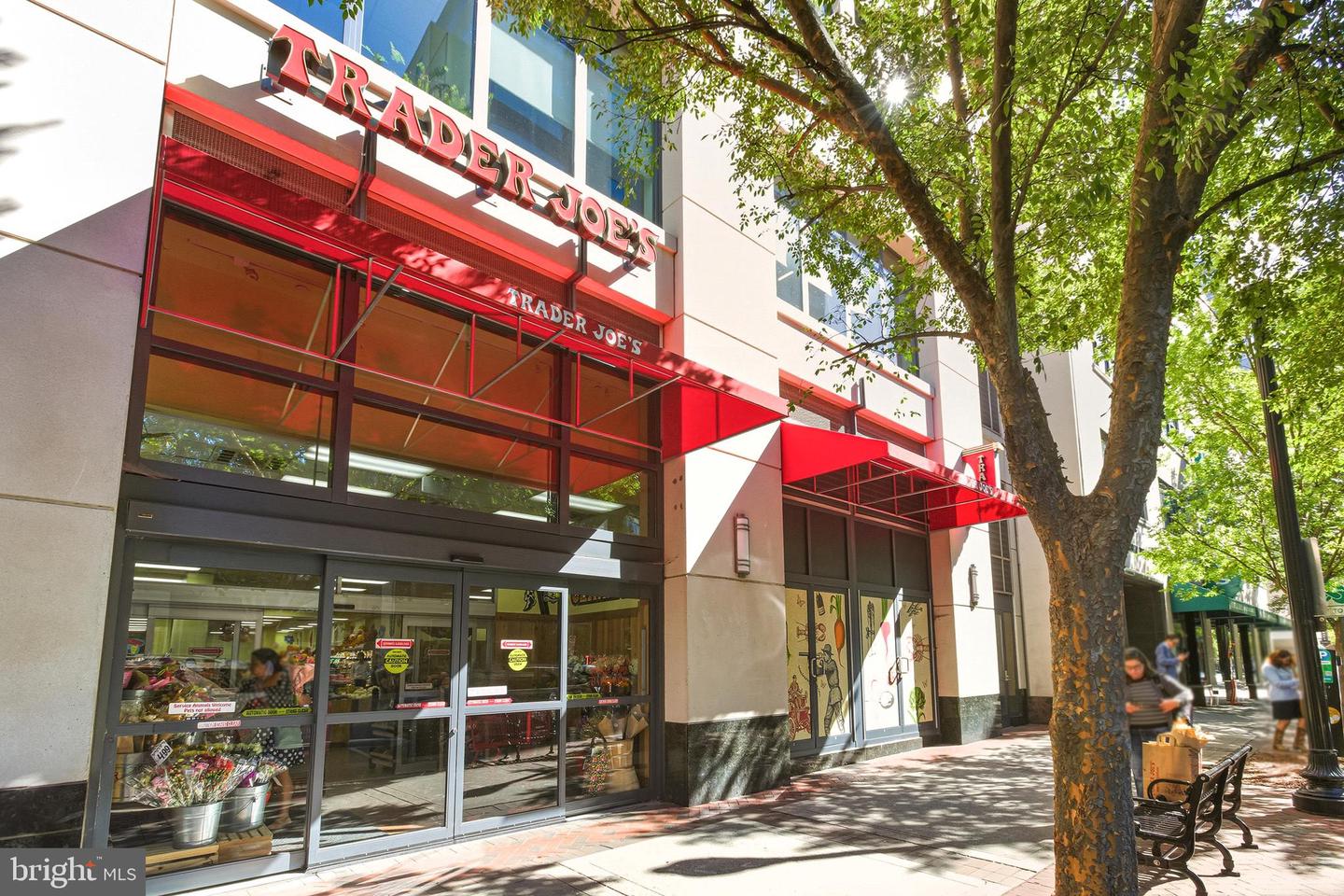 1220 N FILLMORE ST #602, ARLINGTON, Virginia 22201, 2 Bedrooms Bedrooms, ,2 BathroomsBathrooms,Residential,For sale,1220 N FILLMORE ST #602,VAAR2064896 MLS # VAAR2064896
