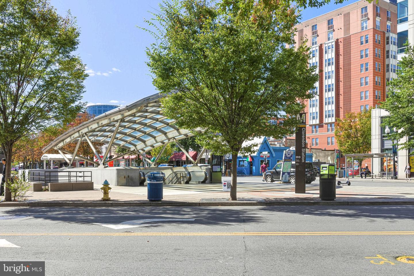 1220 N FILLMORE ST #602, ARLINGTON, Virginia 22201, 2 Bedrooms Bedrooms, ,2 BathroomsBathrooms,Residential,For sale,1220 N FILLMORE ST #602,VAAR2064896 MLS # VAAR2064896