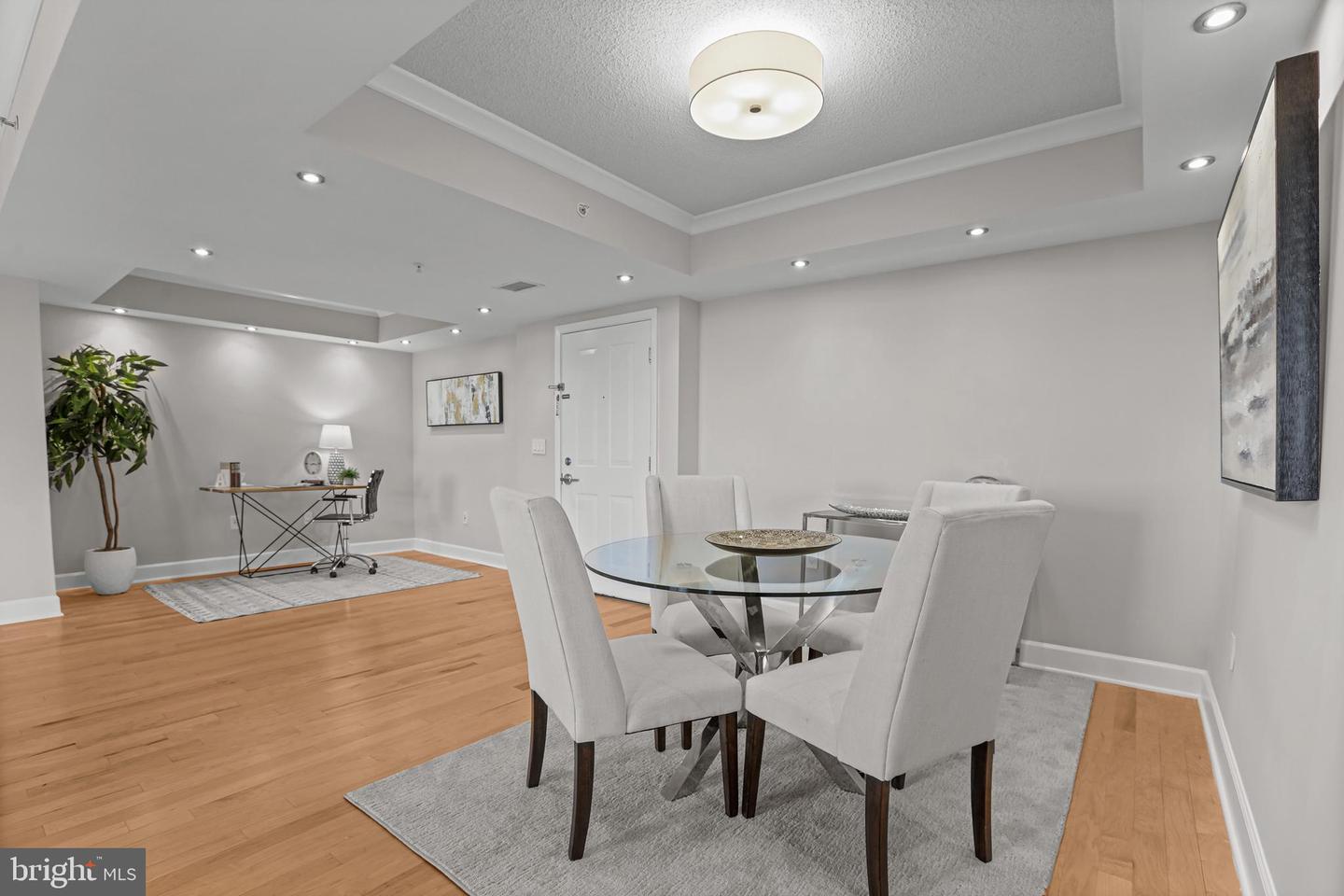 1220 N FILLMORE ST #602, ARLINGTON, Virginia 22201, 2 Bedrooms Bedrooms, ,2 BathroomsBathrooms,Residential,For sale,1220 N FILLMORE ST #602,VAAR2064896 MLS # VAAR2064896