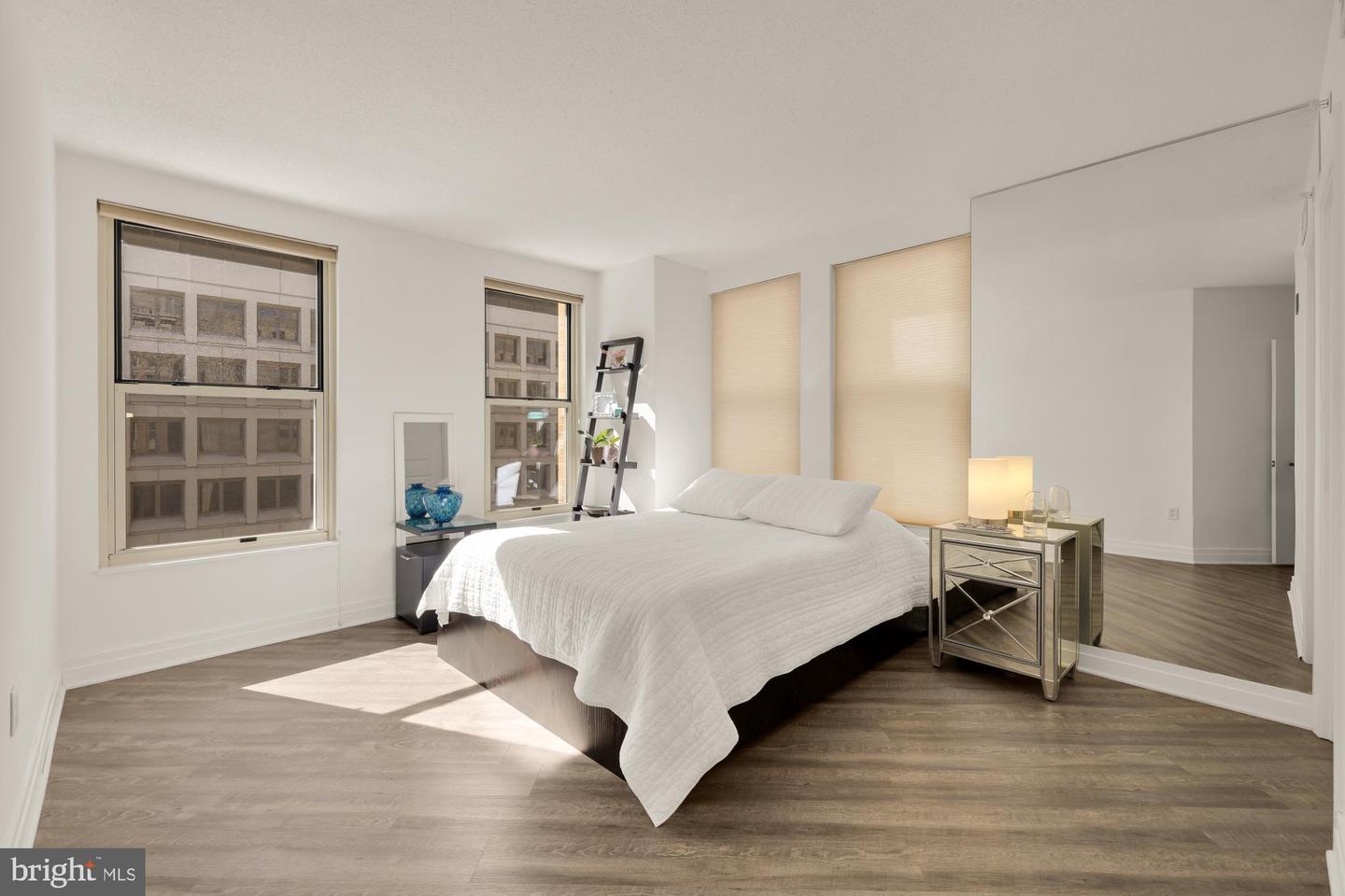 915 E ST NW #815, WASHINGTON, District Of Columbia 20004, 2 Bedrooms Bedrooms, 4 Rooms Rooms,2 BathroomsBathrooms,Residential,For sale,915 E ST NW #815,DCDC2226982 MLS # DCDC2226982