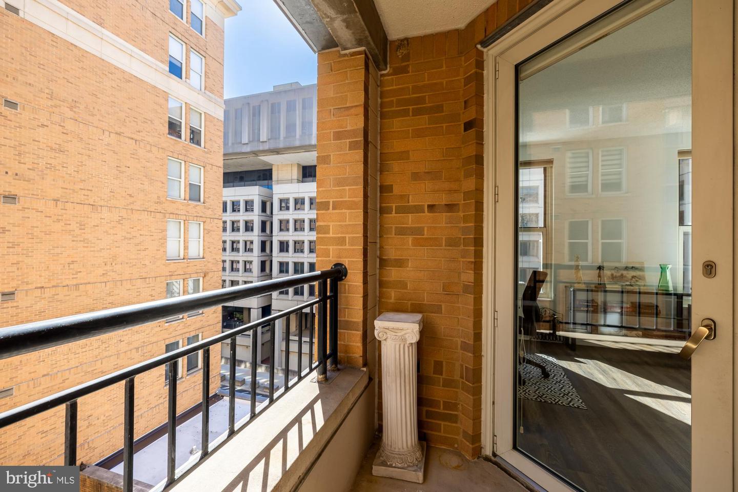 915 E ST NW #815, WASHINGTON, District Of Columbia 20004, 2 Bedrooms Bedrooms, 4 Rooms Rooms,2 BathroomsBathrooms,Residential,For sale,915 E ST NW #815,DCDC2226982 MLS # DCDC2226982