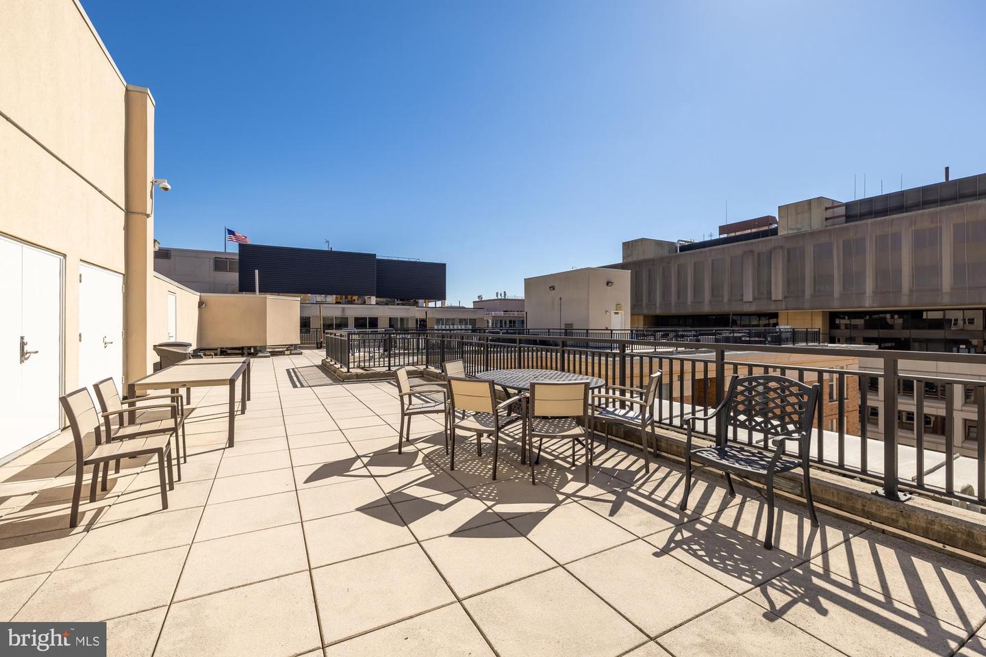 915 E ST NW #815, WASHINGTON, District Of Columbia 20004, 2 Bedrooms Bedrooms, 4 Rooms Rooms,2 BathroomsBathrooms,Residential,For sale,915 E ST NW #815,DCDC2226982 MLS # DCDC2226982