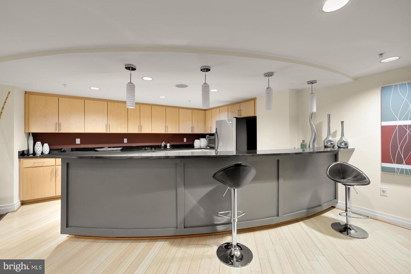 915 E ST NW #815, WASHINGTON, District Of Columbia 20004, 2 Bedrooms Bedrooms, 4 Rooms Rooms,2 BathroomsBathrooms,Residential,For sale,915 E ST NW #815,DCDC2226982 MLS # DCDC2226982