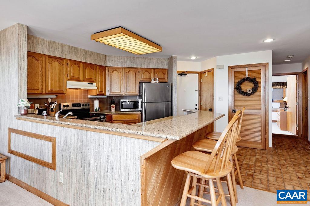 1556 VISTAS CONDOS #1556, WINTERGREEN, Virginia 22967, 2 Bedrooms Bedrooms, ,2 BathroomsBathrooms,Residential,For sale,1556 VISTAS CONDOS #1556,669980 MLS # 669980