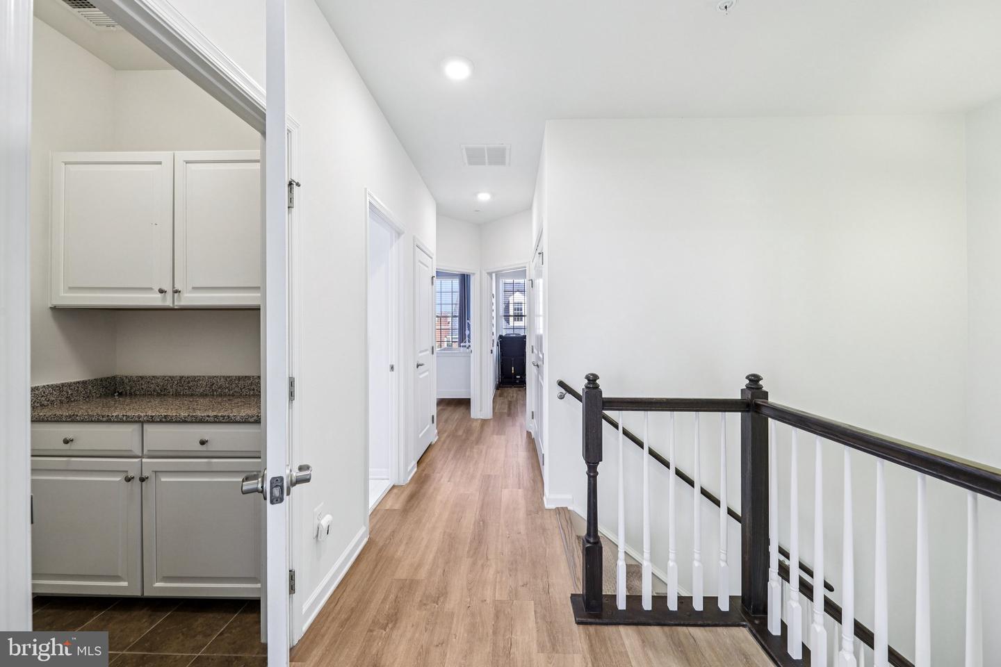 265 HIGH RAIL TER SE, LEESBURG, Virginia 20175, 3 Bedrooms Bedrooms, ,2 BathroomsBathrooms,Residential,For sale,265 HIGH RAIL TER SE,VALO2108846 MLS # VALO2108846