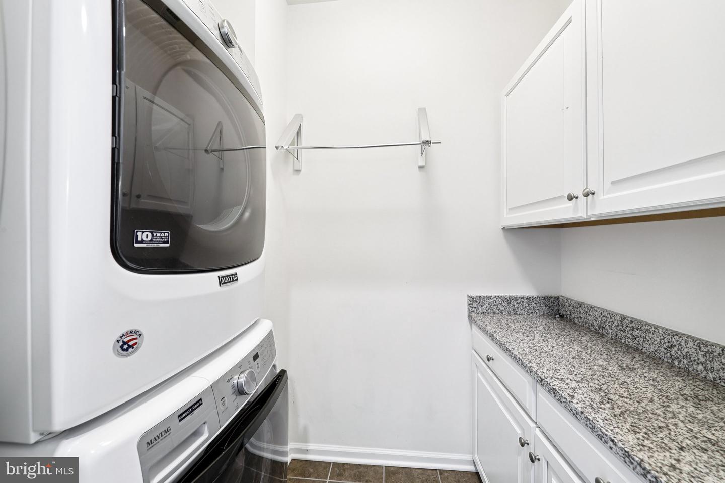 265 HIGH RAIL TER SE, LEESBURG, Virginia 20175, 3 Bedrooms Bedrooms, ,2 BathroomsBathrooms,Residential,For sale,265 HIGH RAIL TER SE,VALO2108846 MLS # VALO2108846