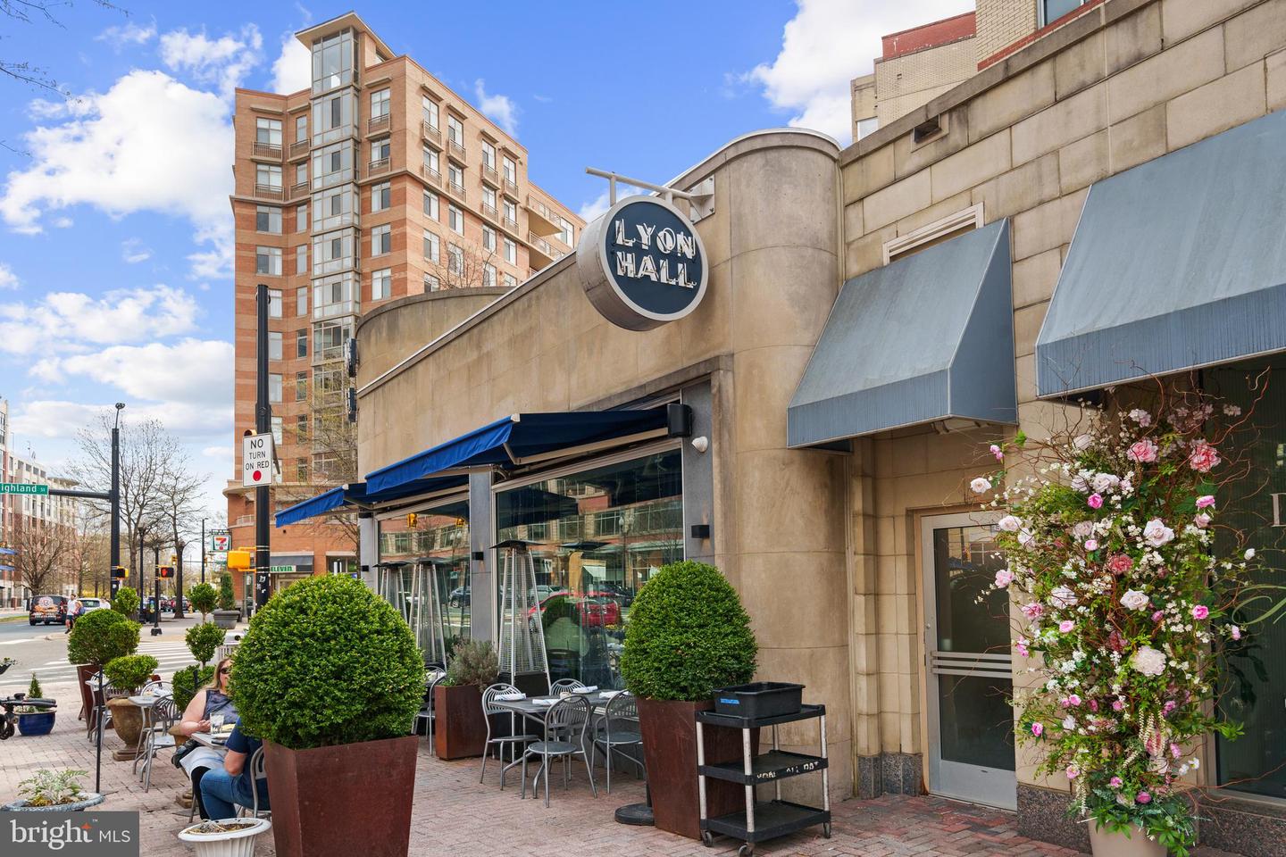 1109 N VERNON ST, ARLINGTON, Virginia 22201, 2 Bedrooms Bedrooms, ,2 BathroomsBathrooms,Residential,For sale,1109 N VERNON ST,VAAR2064898 MLS # VAAR2064898