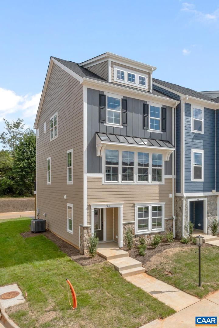 746 PARK RIDGE DR, CROZET, Virginia 22932, 4 Bedrooms Bedrooms, ,3 BathroomsBathrooms,Residential,For sale,746 PARK RIDGE DR,669982 MLS # 669982
